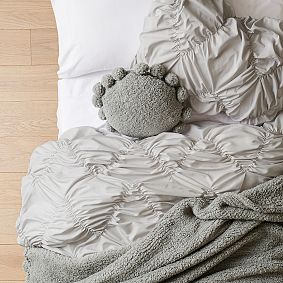 Cozy Pom Pillow