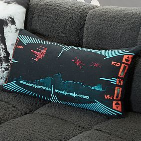 <em>Star Wars</em>&#8482; Target Locked Pillow Cover