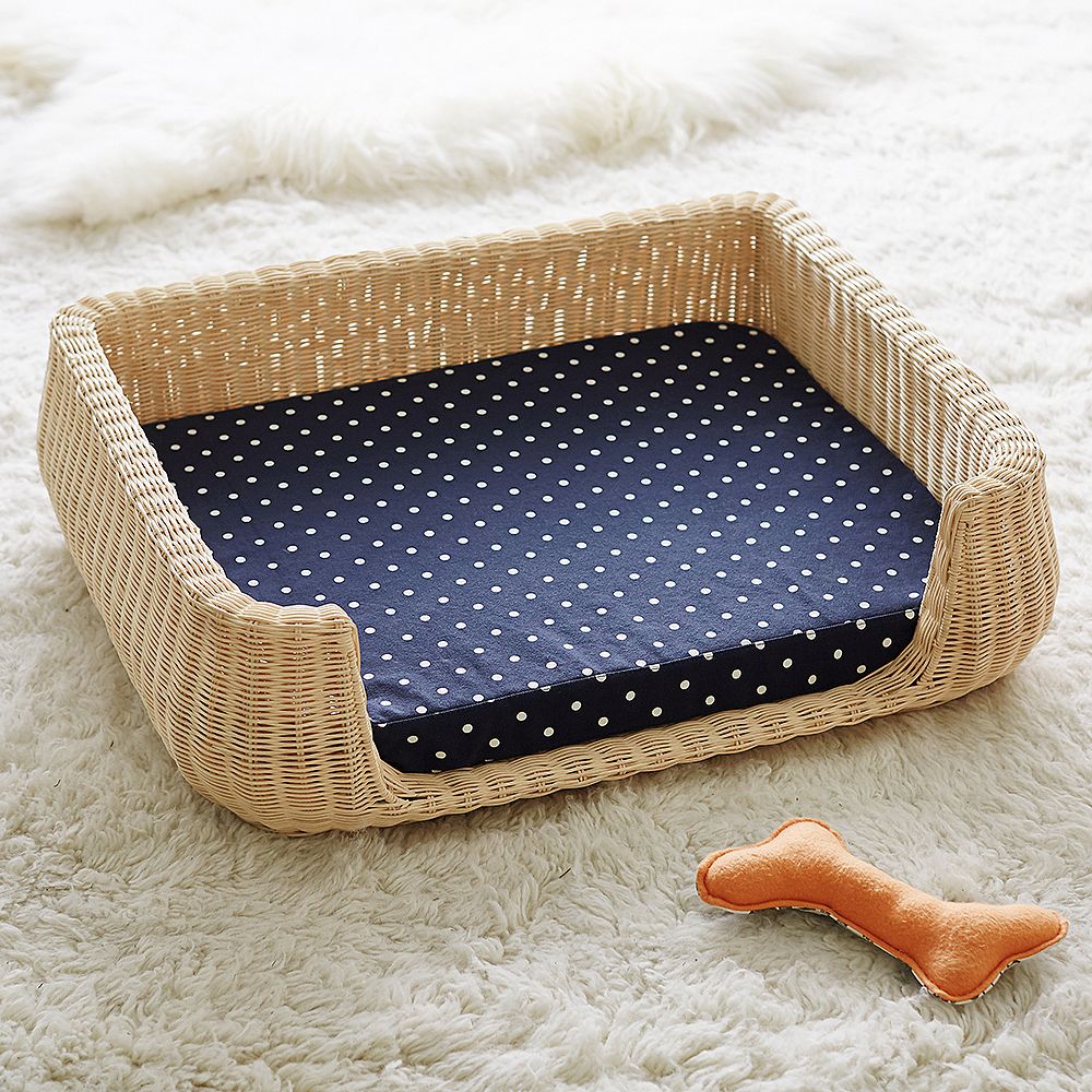 Northfield Canvas Wicker Pet Beds