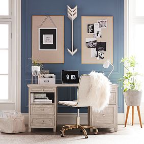 Arrow Shelf