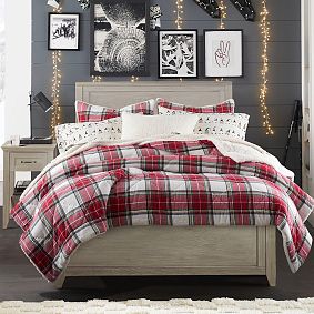 Hampton Storage Bed &amp; Nightstand Set