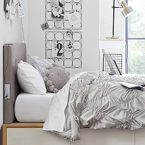Cozy Pom Pillow