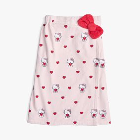 Hello Kitty&#174; Heart Bath Wrap