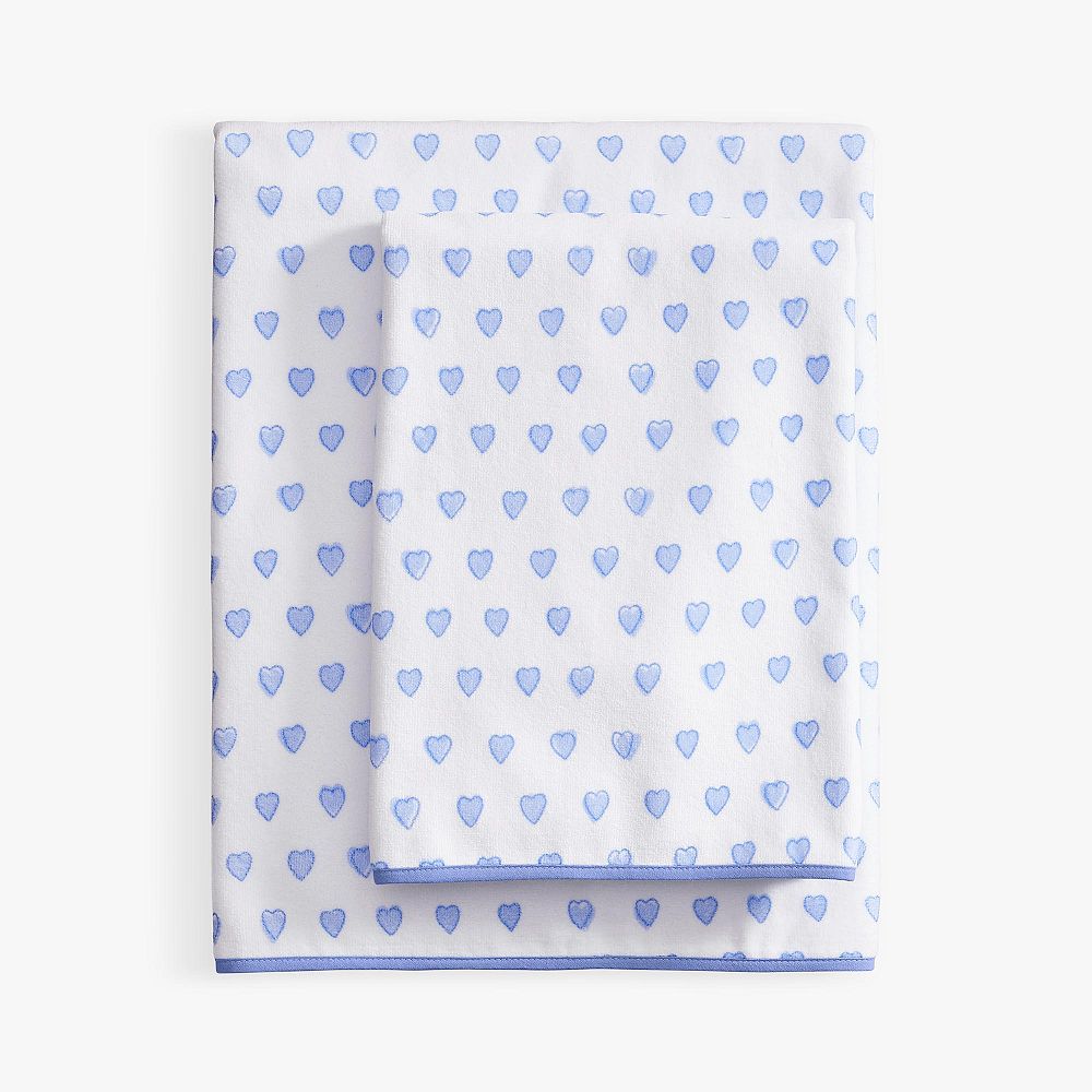 Roller Rabbit Hearts Bath Towel