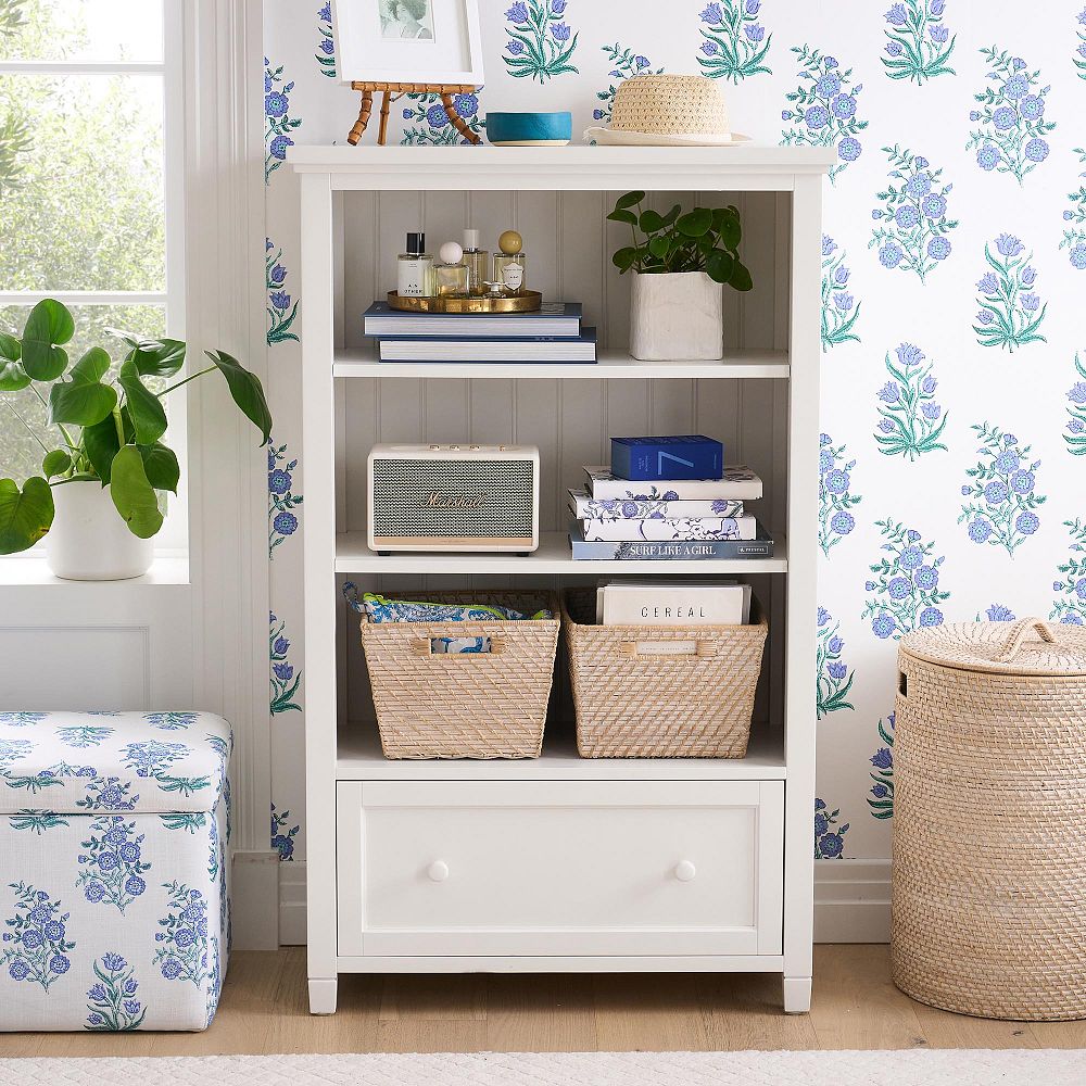 Beadboard Wide Bookcase with Drawer (32&quot;)