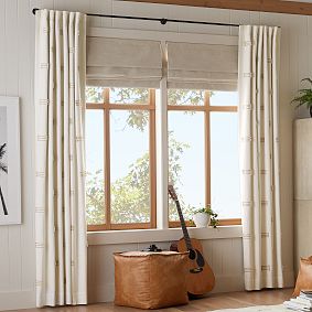 Evelyn Cordless Blackout Roman Shade