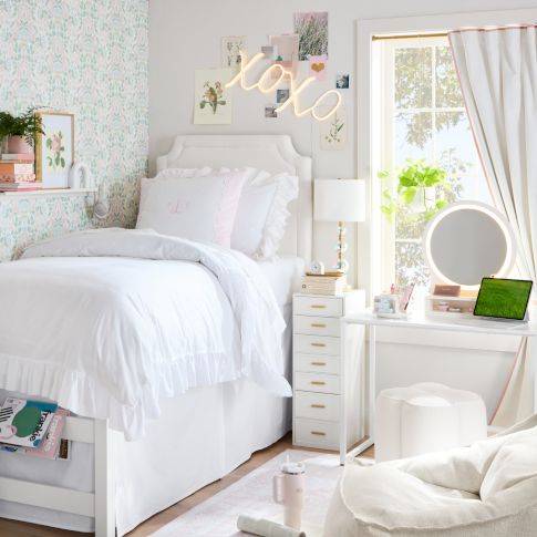 Airy Blooms Dorm Room