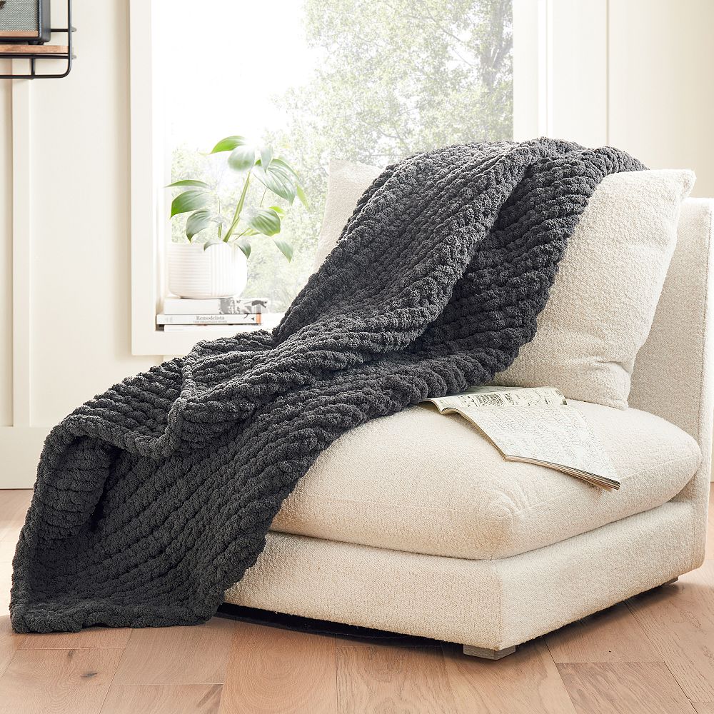 Open Box: Cozy Jumbo Hand-Knit Throw