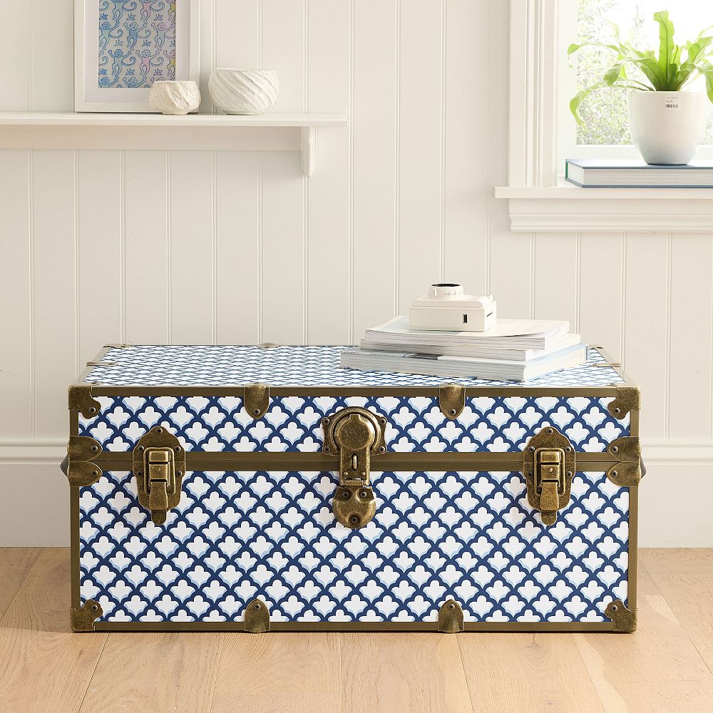Roller Rabbit Standard Dorm Trunk (32&quot;)