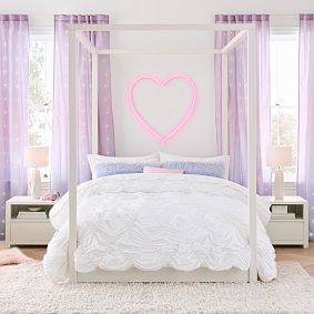 Costa Canopy Bed