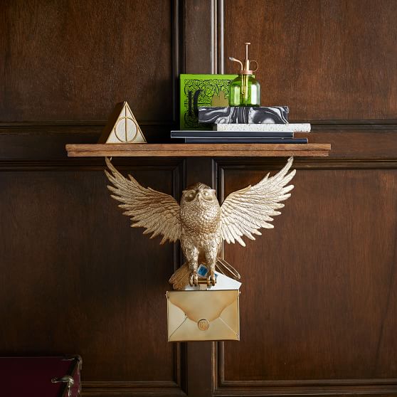 Harry Potter™ Hedwig™ Rustic Shelf