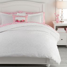 Lilly Pulitzer Ocean Eyelet Duvet Cover