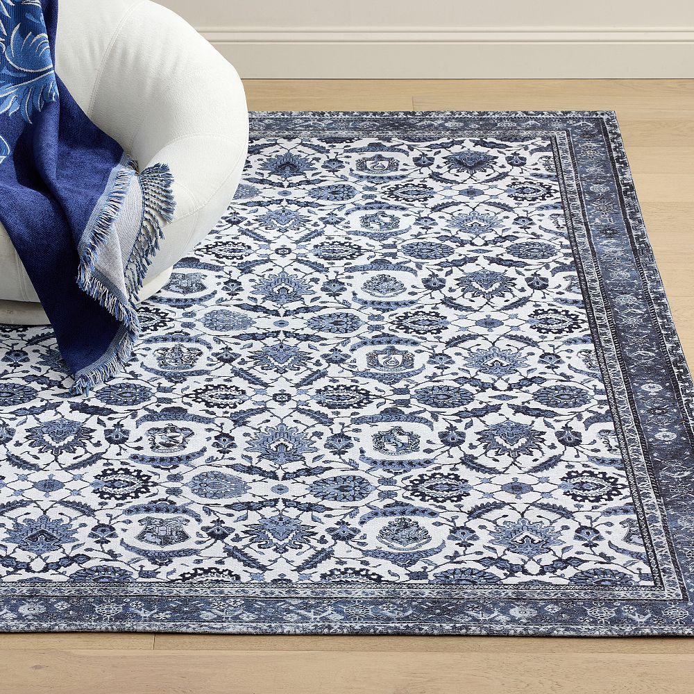 Harry Potter&#8482; Hogwarts&#8482; Crest Washable Rug