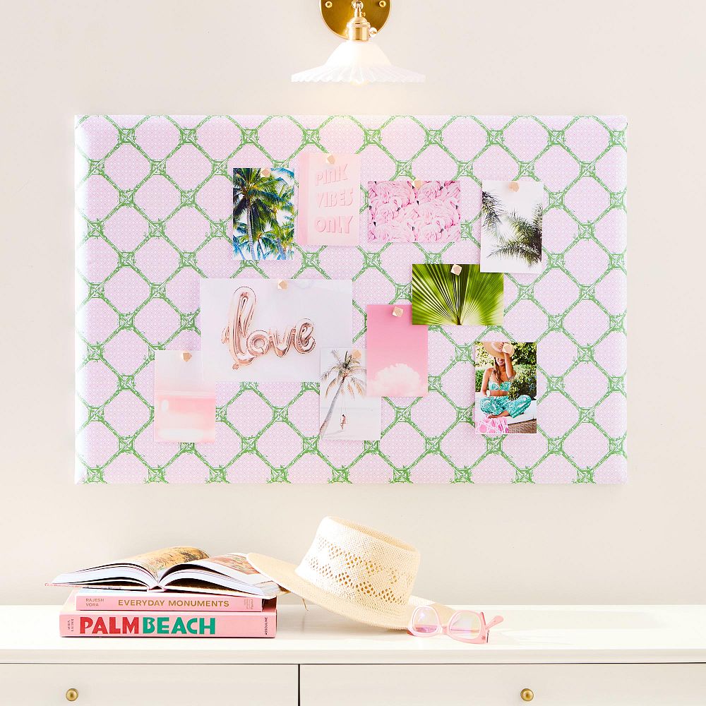 Lilly Pulitzer No Nails Pinboards (36&quot;x24&quot;)