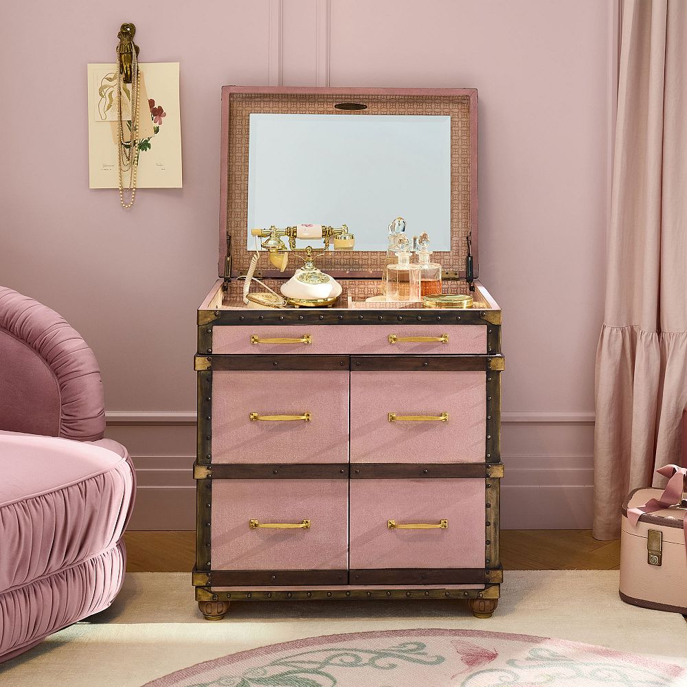 <i>Wicked</i> Trunk Vanity (27&quot;)