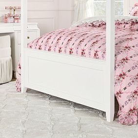 Hampton Canopy Bed
