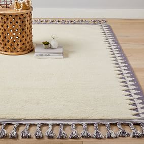 Asher Tassel Wool Rug - Fig
