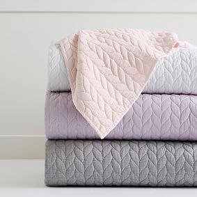 Lightweight Bed Blanket