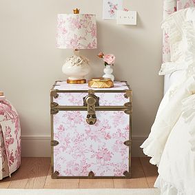 LoveShackFancy Garden Damask Cube Dorm Trunk (18&quot;)