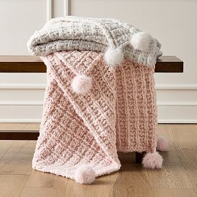 Cloud Hug Pom-Pom Throw