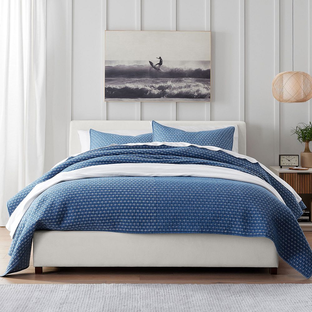 Jamie Upholstered Classic Bed