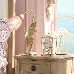 <i>Wicked</i> Tulip Task Lamp