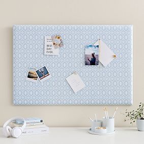 No Nails Dorm Pinboard (36&quot;x24&quot;)