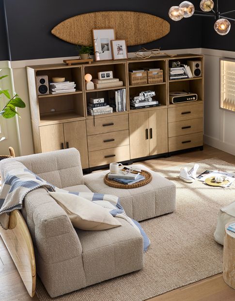 Lounge Rooms
