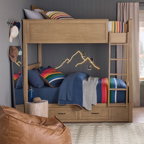 Classic Pendleton&#174; Bedroom