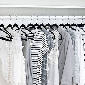 50-Pack Non-Slip Velvet Hangers