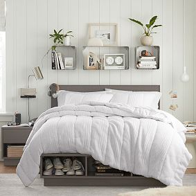 Bowen Storage Bed &amp; Nightstand Set