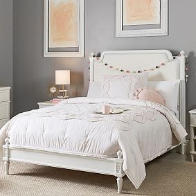 Colette Classic Bed &amp; 6-Drawer Dresser Set