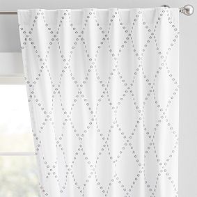 Cutwork Diamond Curtain