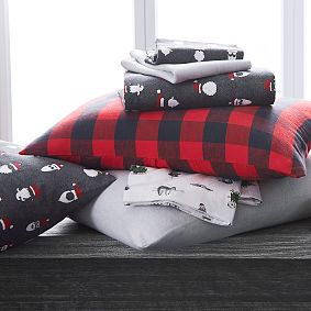 Open Box:  Cool Santa Organic Flannel Sheet Set
