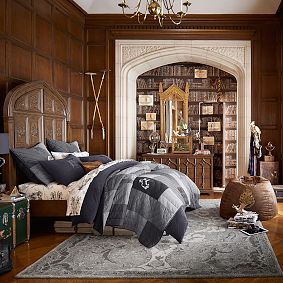 Large Harry Potter™ Hogwarts™ Trailblazer Bean Bag Chair