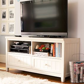 Beadboard Media Console