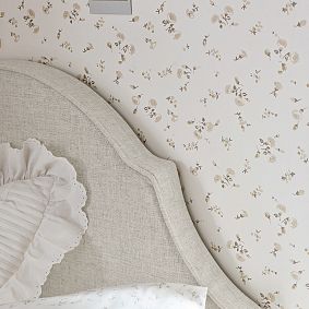 LoveShackFancy Prairie Wildflower Wallpaper - Natural