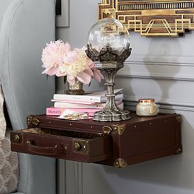 FANTASTIC BEASTS&#8482; Newt Scamander&#8482; Suitcase Shelf