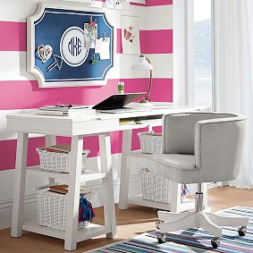 Scoop Swivel Desk Chair