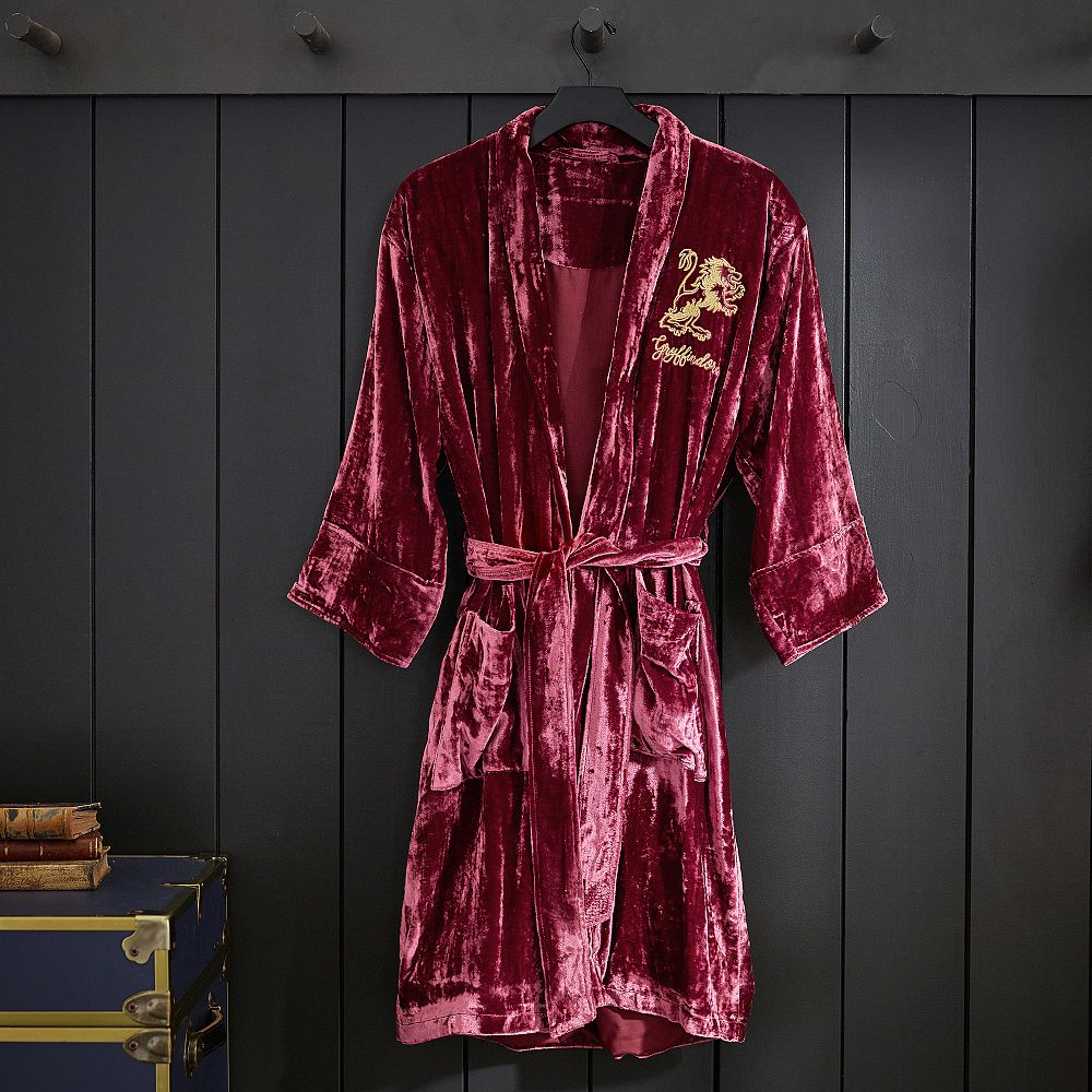 Harry Potter&#8482; Gryffindor&#8482; Velvet Robe