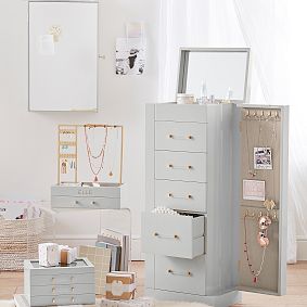 Elle Lacquer Jewelry Floor Tower