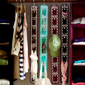 Hanging Accessories Holder