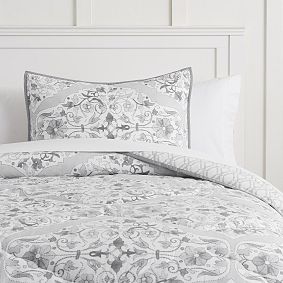 Floral Damask Comforter