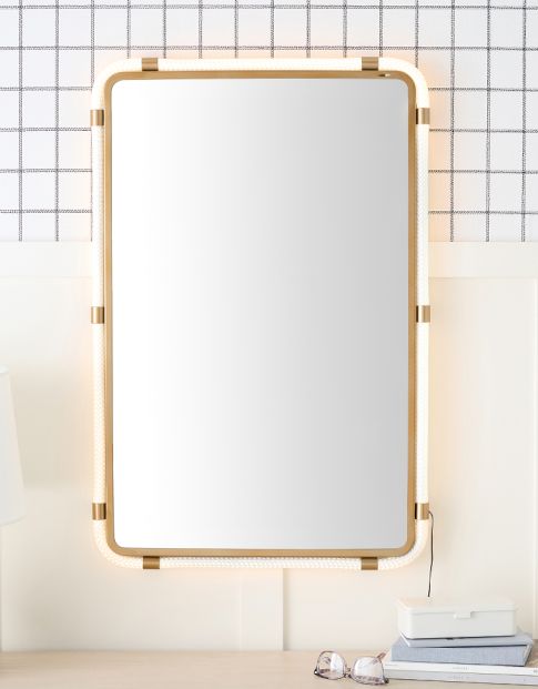 Decor & Accessories