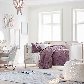 Colette Daybed &amp; Mattress Set