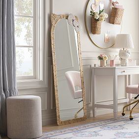 Hello Kitty&#174; Heritage Shaped Floor Mirror (24&quot;x60&quot;)