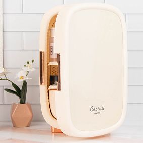 Open Box: Beauty 12-Liter Mini Skincare Fridge