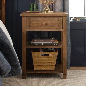 Beadboard Nightstand (21d&quot;)