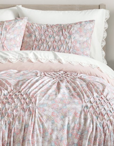 Hello Kitty<sup>®</sup>