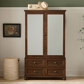 Chris Loves Julia Armoire